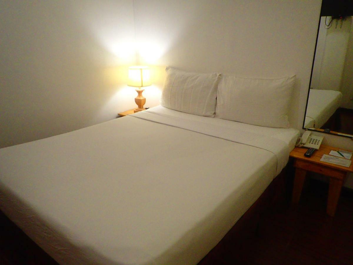 Hotel Aozora Seaside Mactan Lapu-Lapu City Exterior foto